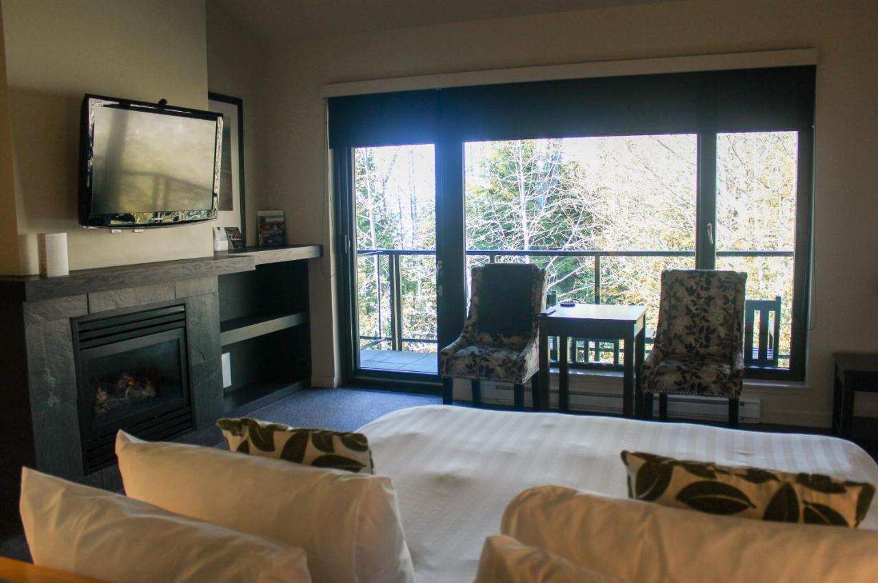 Black Rock Oceanfront Resort Ucluelet Bagian luar foto